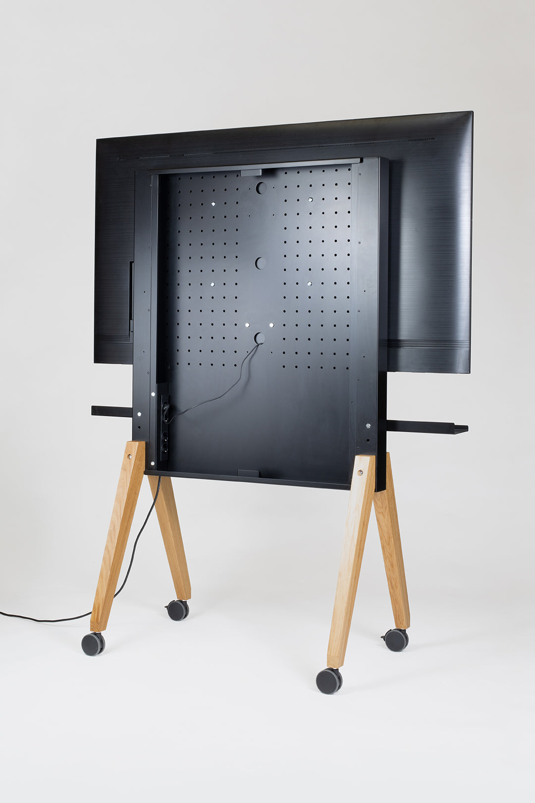 <tc>Trolley for LCD/touch displays up to 85